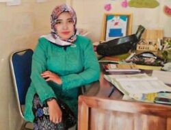 Profil Guru Wanita di Sidoarjo: Meniti Karir untuk Memajukan Generasi Penerus Indonesia