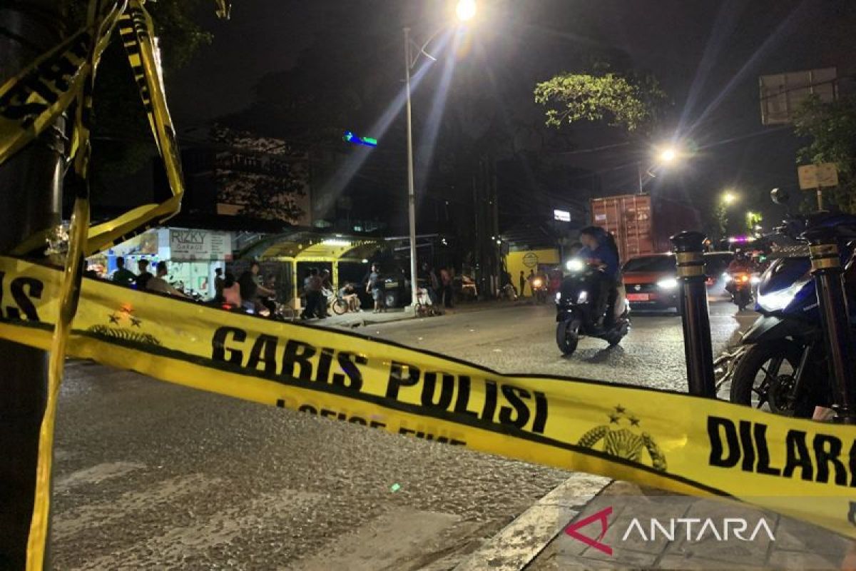 Mayat pria tanpa identitas ditemukan di kanal Season City