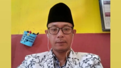 Guru di Bondowoso Sebut Kubu H.Teguh Abal-Abal, Humas PGRI: Lebih Baik Kita Tetap Senyumin Saja