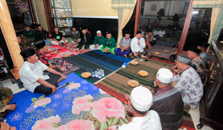 Gus Makki Dipercaya Memimpin Banyuwangi dengan Menghormati Nilai Tradisi Tokoh Adat Alasmalang