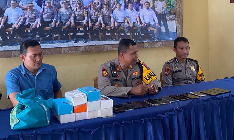 Insiden Hilangnya 13 Handphone Paskibra Merusak Peringatan Hari Santri di Balongbendo Sidoarjo