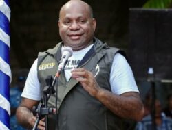 “Cagub Papua Matius Fakhiri Gugat Hasil Pilgub Papua ke MK: Analisis Konstitusi”