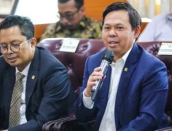 “Pentingnya Capres Jalur Independen: Belajar dari Putin di Rusia”