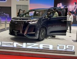 Pemesanan Mobil Listrik BYD dan Denza Melejit di IIMS 2025