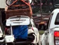 Avanza Overload Dihentikan Polisi, Respons Warganet