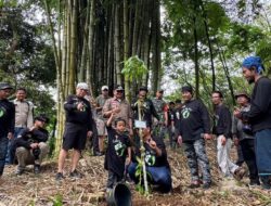 Yayasan Paseban dan Arista Montana Menanam Pohon di Megamendung: Sebuah Langkah Menuju Keberlanjutan