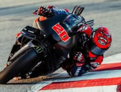 Headset Yamaha MotoGP: Suara Mesin V4 yang Siap Saingi Ducati