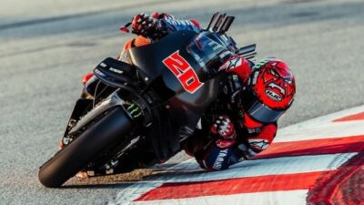 Headset Yamaha MotoGP: Suara Mesin V4 yang Siap Saingi Ducati