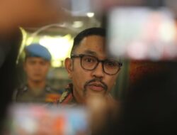 Saran Untuk Jokowi: Serahkan Urusan Politik ke Anak Seperti SBY