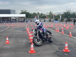 Uji Instruktur Safety Riding Honda: Bukan Hanya Teknik
