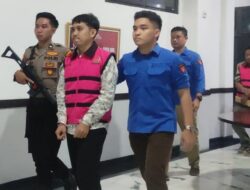 Tersangka Korupsi Dana BUMDes Jimbaran Kulon Ditahan Kejari Sidoarjo