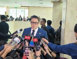 Adies Kadir Tetap Waketum Golkar Meski Dinonaktifkan