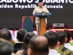 Prabowo Kritik Kelakuan ‘Sok Tahu’ di Medsos