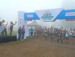 Ratusan Pelari Mancanegara-Indonesia di Ijen Green Trail Run Banyuwangi