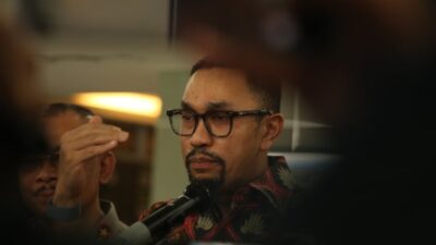 Apa Alasan Ahmad Sahroni Belum Mundur Sebagai Anggota DPR?