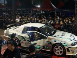Nissan GT-R R34 Sorotan Kontes Modifikasi Surabaya