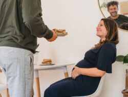 10 Nutrisi Vital untuk Ibu Hamil: Pastikan Janin Sehat